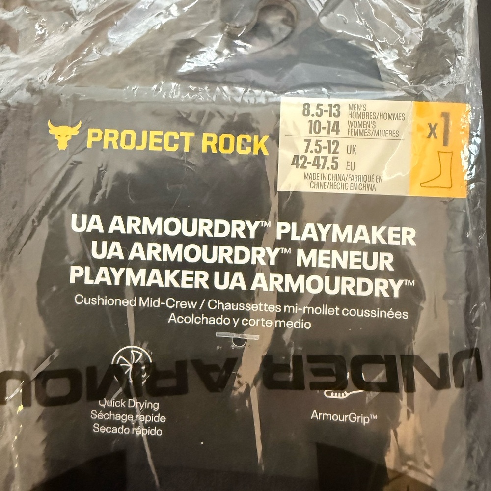 NEW Under Armour Men's Project Rock Armourdry Playmaker Socks